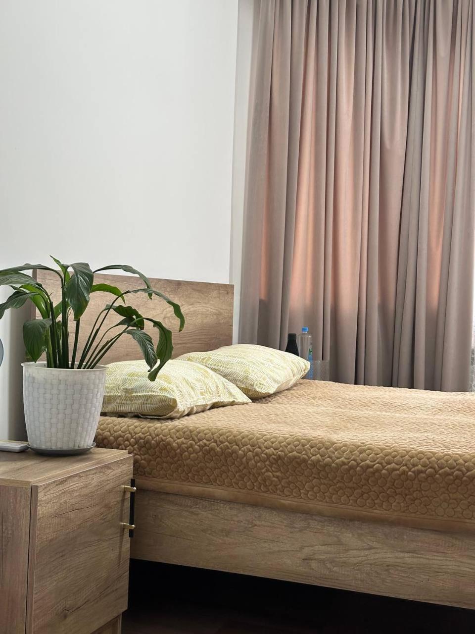 Amanat Guest House Bishkek Exterior photo